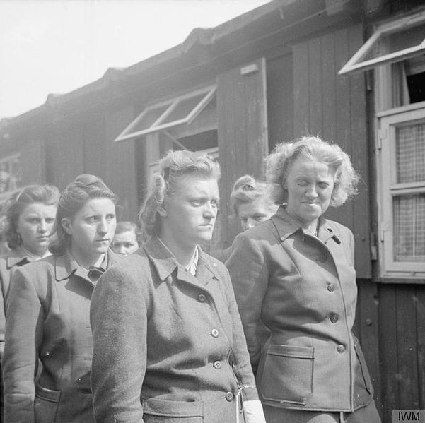 601px-SS_women_camp_guards_Bergen-Belsen_April_19_1945